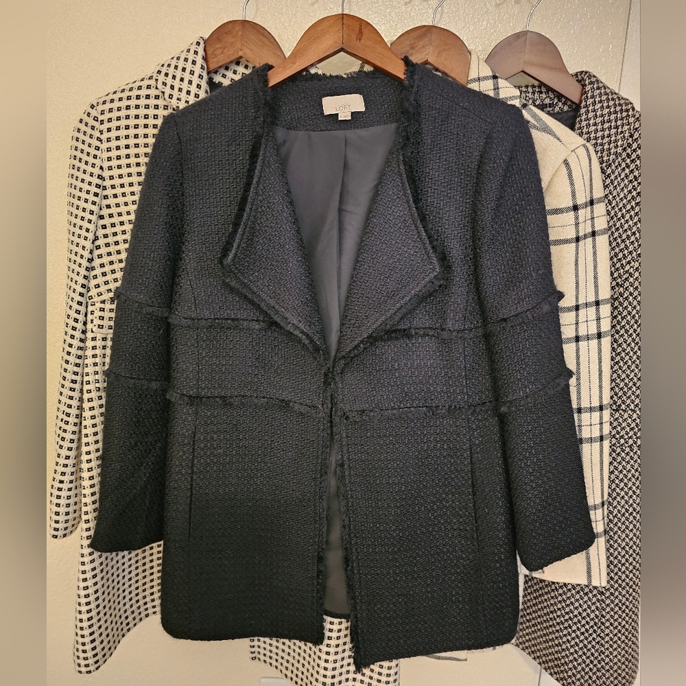 Ann Taylor LOFT Jacket Medium M Black - Like New